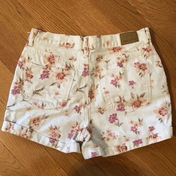 American Eagle flower-print shorts - Picture 2 of 4